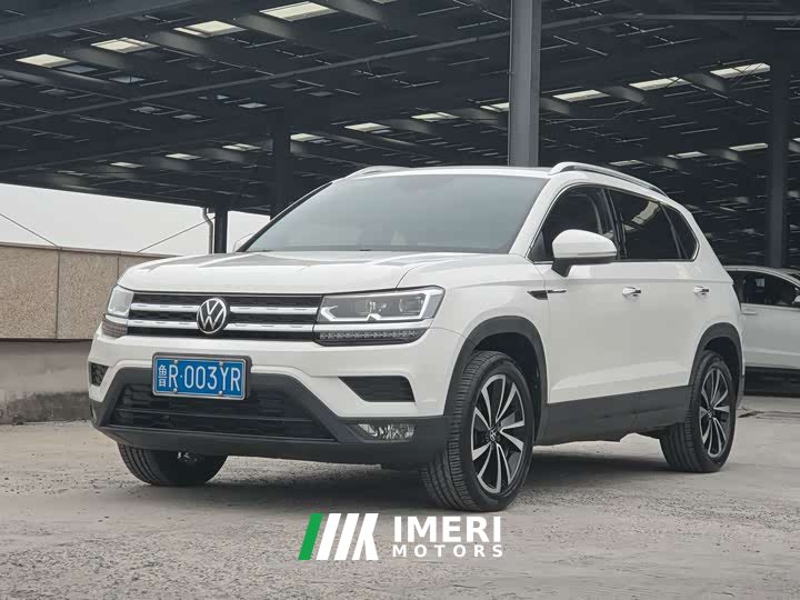 Volkswagen 280TSI 2WDLuxury Edition - ავტომობილი ჩინეთიდან