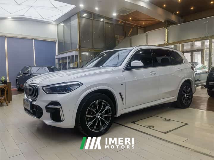 BMW X5 2022 facelift xDrive 30Li exclusive M sports package