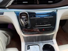 Buick GL8 652T Version - ფოტო 19