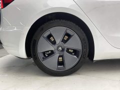 Tesla Model 3 Standard Range Edition 3D1 - ფოტო 11