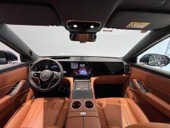 AITO M8 EV Ultra AWD Edition (192) - ფოტო 10