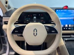 AITO M5 EREV Max RS AWDSmart Drive Edition - ფოტო 13