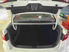 Volkswagen 200TSI DSGPRO Edition - ფოტო 15