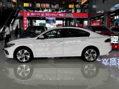Volkswagen 200TSI DSGPRO Edition - ფოტო 18