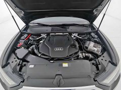 Audi A6L 55 TFSI quattro Deluxe Version - ფოტო 18