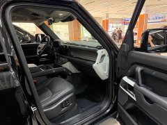 Land Rover 110 3.0T P400 Edition - ფოტო 8
