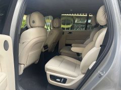 Li Auto L9 Max - ფოტო 8