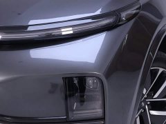 Li Auto L9 Max - ფოტო 4