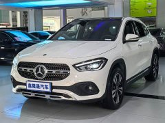 Mercedes-Benz GLA 200 - ფოტო 1