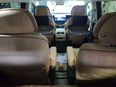 Denza D9 DM-i 980 AWD Version - ფოტო 11