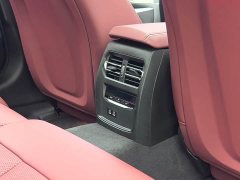 BMW i3 eDrive 40L - ფოტო 16