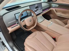 Leapmotor C11 EREV 300 Edition - ფოტო 6