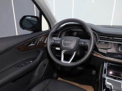 Audi Q7 55 TFSI quattro S line Version - ფოტო 13