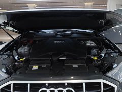 Audi Q7 55 TFSI quattro S line Version - ფოტო 19