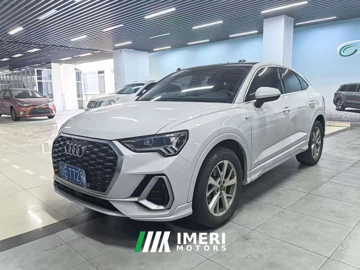 Audi Q3 Sportback 35 TFSI Version - ავტომობილი ჩინეთიდან