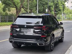 BMW X5 xDrive 30Li Deluxe VersionM - ფოტო 13