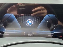 BMW X5 xDrive 30Li Deluxe VersionM - ფოტო 16