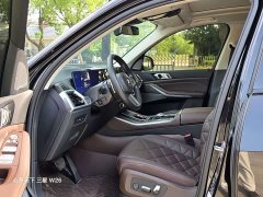 BMW X5 xDrive 30Li Deluxe VersionM - ფოტო 4