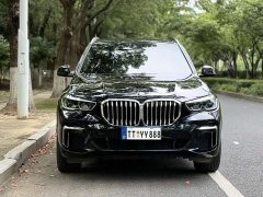BMW X5 xDrive 30Li Deluxe VersionM - ფოტო 2