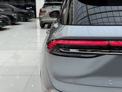 BMW 2.0T 2WDDeluxe Edition - ფოტო 17