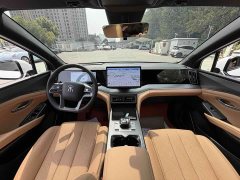 BYD L DM-i 112km Version - ფოტო 11