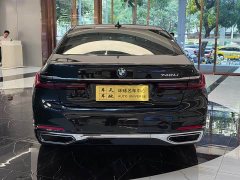 BMW 7 740Li Deluxe Version Luxury - ფოტო 6