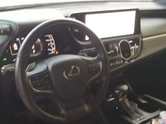 Lexus ES 300h Edition - ფოტო 10