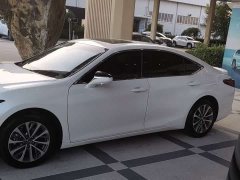 Lexus ES 300h Edition - ფოტო 3