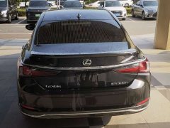 Lexus ES 300h Edition - ფოტო 4