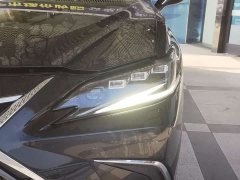 Lexus ES 300h Edition - ფოტო 6