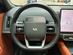 Li Auto L7 Air - ფოტო 12