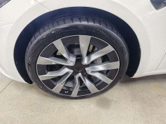 Tesla Model 3 Long Range Edition - ფოტო 13