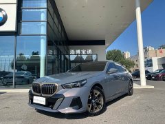 BMW i5 eDrive 35L Deluxe Version M - ფოტო 4