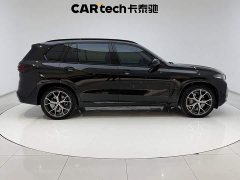BMW X5 xDrive 30Li Deluxe VersionM - ფოტო 4