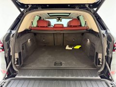 BMW X5 xDrive 30Li Deluxe VersionM - ფოტო 9