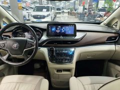 Buick GL8 652T Luxury Version - ფოტო 4