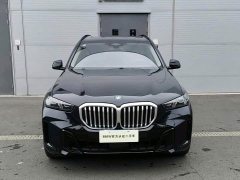BMW X5 xDrive 30Li Deluxe VersionM - ფოტო 2