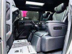 Lexus LM 350h Edition - ფოტო 16