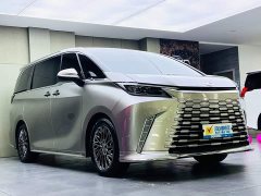 Lexus LM 350h Edition - ფოტო 3
