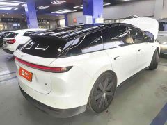 Li Auto i6 AWD Edition - ფოტო 6