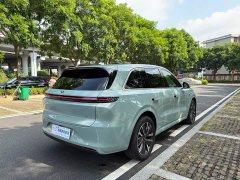 Li Auto L6 Pro Edition - ფოტო 6