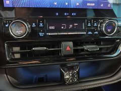 Li Auto 2.5L HEVAWDPremium Edition - ფოტო 14