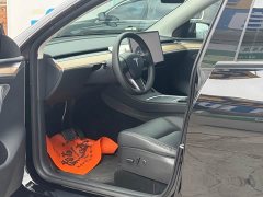 Tesla Model Y Standard Range Edition - ფოტო 4