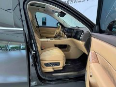 AITO M8 EV Max AWD Edition (192) - ფოტო 10