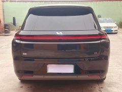 Li Auto L8 Max Edition - ფოტო 5