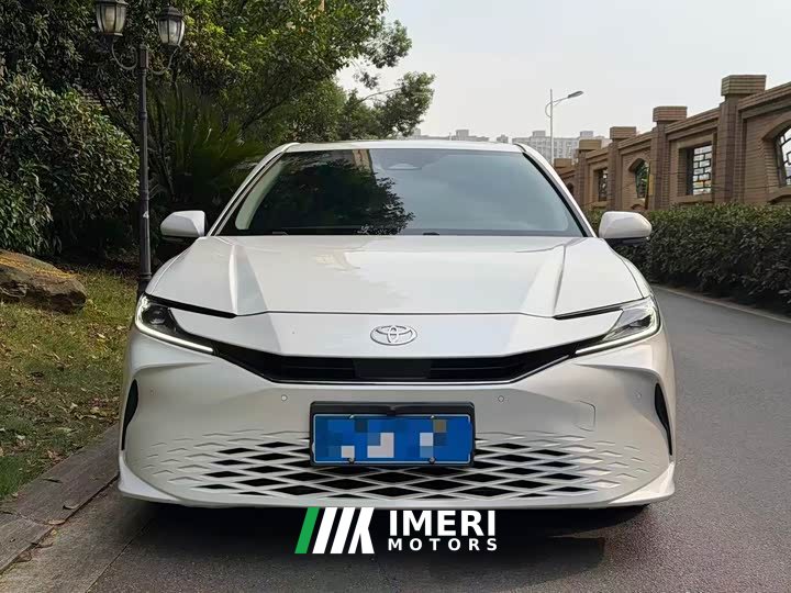 Li Auto 2.0E Edition - ავტომობილი ჩინეთიდან