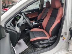 Changan PLUS NE 1.4T GDI DCT Edition - ფოტო 15