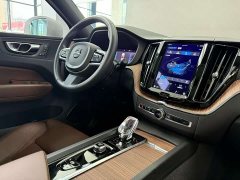 Volvo XC60 B5 AWDLuxury Edition - ფოტო 8
