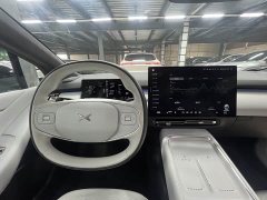 Xpeng P7 Ultra Long Range Max - ფოტო 10