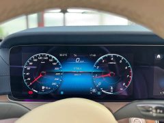 Mercedes-Benz E 300 L Luxury Version - ფოტო 12
